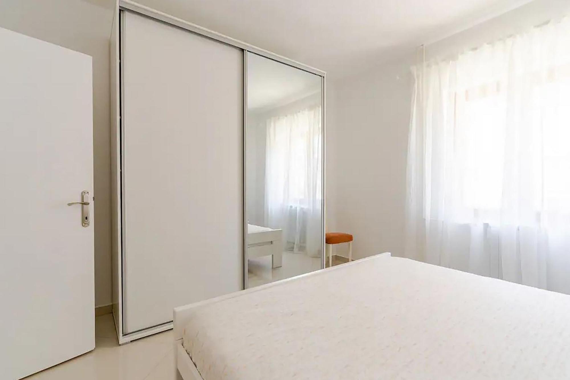 Apartments Maras Porec Esterno foto